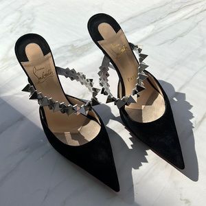 AUTHENTIC Christian Louboutin Planet Choc black suede kittle heel